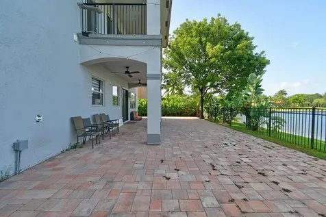 700 Cresta Circle West Palm Beach FL 33413