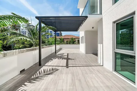 475 E Royal Palm Road Boca Raton FL 33432