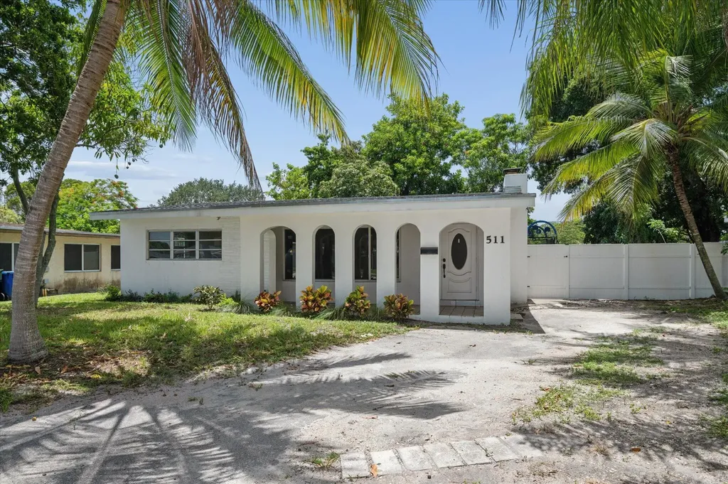 511 Carolina Avenue Fort Lauderdale FL 33312