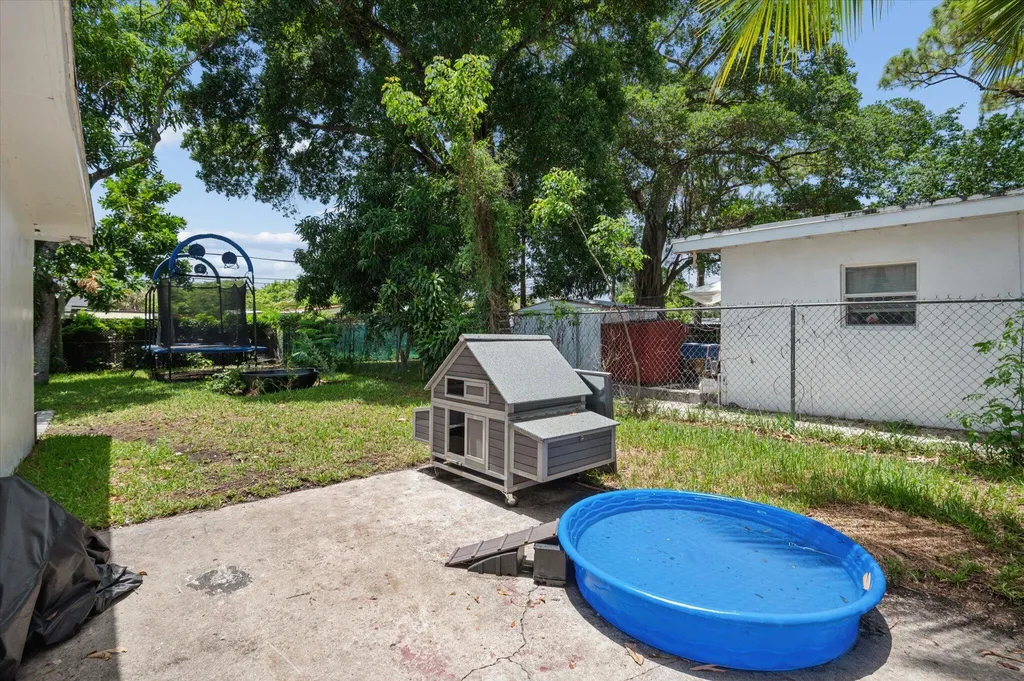 511 Carolina Avenue Fort Lauderdale FL 33312