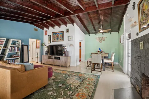511 Carolina Avenue Fort Lauderdale FL 33312
