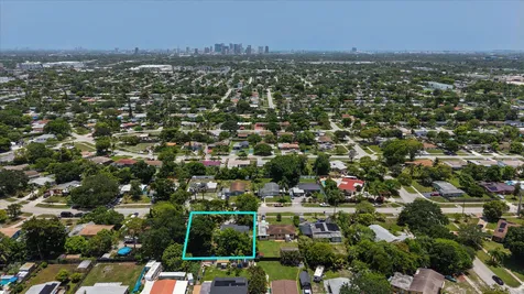 511 Carolina Avenue Fort Lauderdale FL 33312