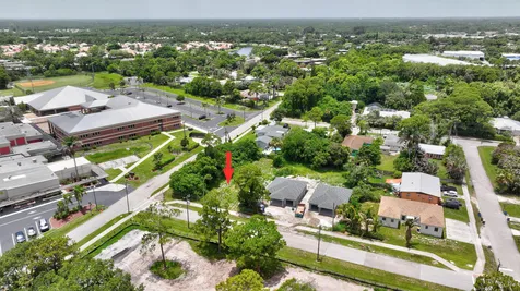 5684 SE 45th Avenue SE Stuart FL 34997