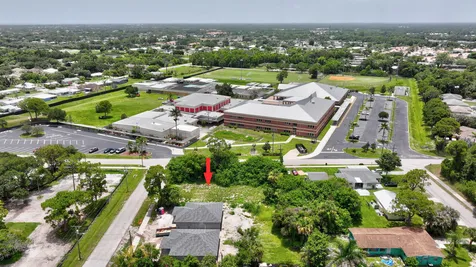 5684 SE 45th Avenue SE Stuart FL 34997