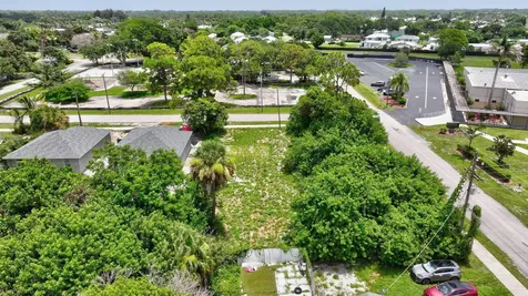 5684 SE 45th Avenue SE Stuart FL 34997