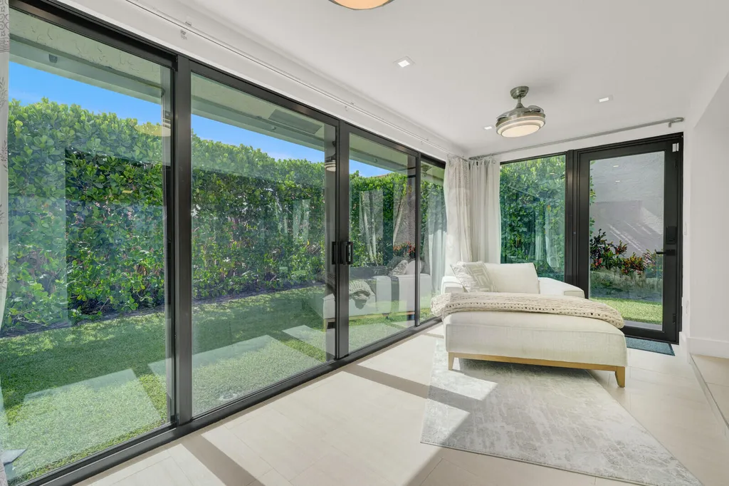1725 NW 22nd Avenue Delray Beach FL 33445