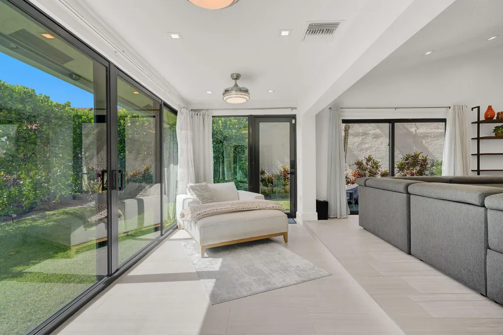 1725 NW 22nd Avenue Delray Beach FL 33445