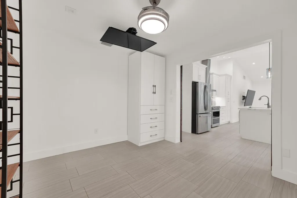 1725 NW 22nd Avenue Delray Beach FL 33445