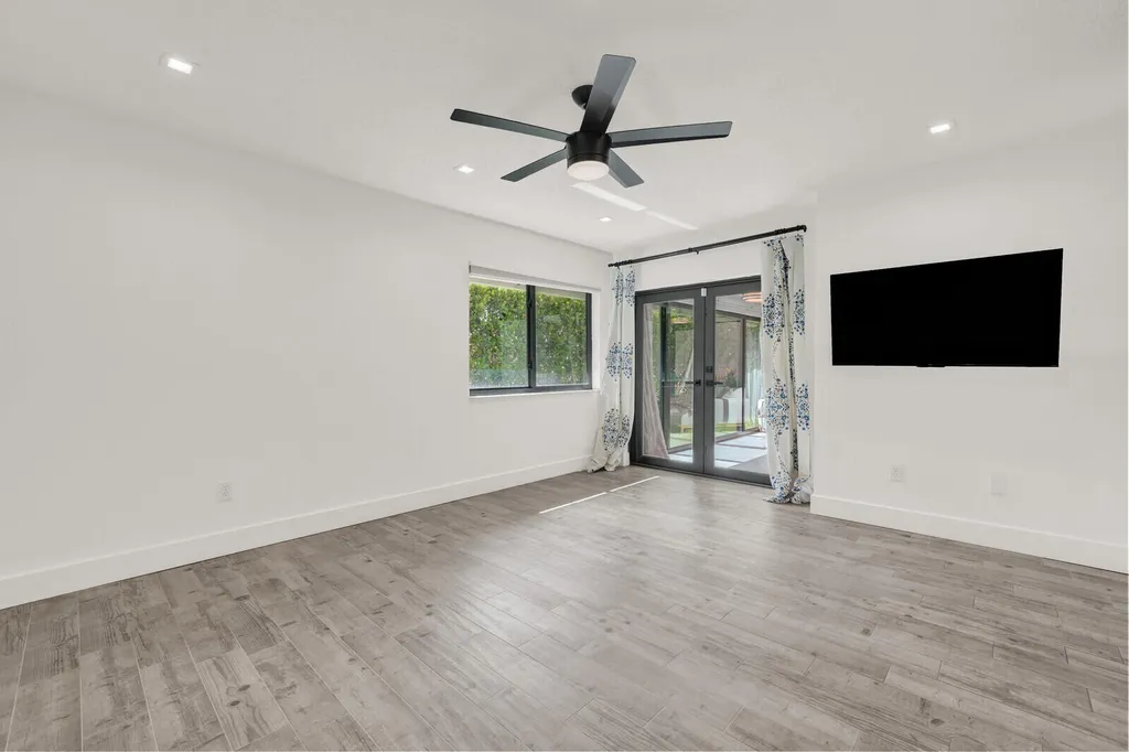1725 NW 22nd Avenue Delray Beach FL 33445