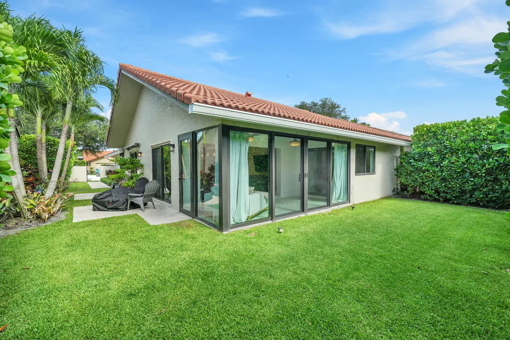1725 NW 22nd Avenue Delray Beach FL 33445