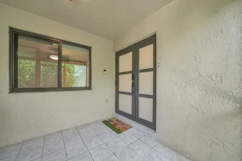 1725 NW 22nd Avenue Delray Beach FL 33445
