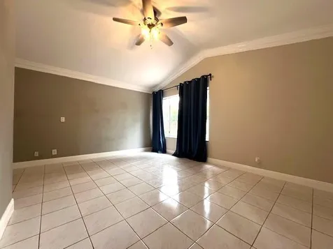 10110 NW 5th Street Plantation FL 33324