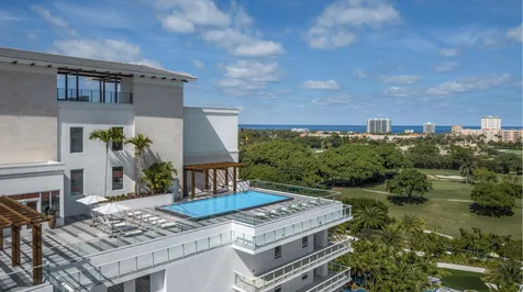 220 SE Mizner Boulevard Boca Raton FL 33432