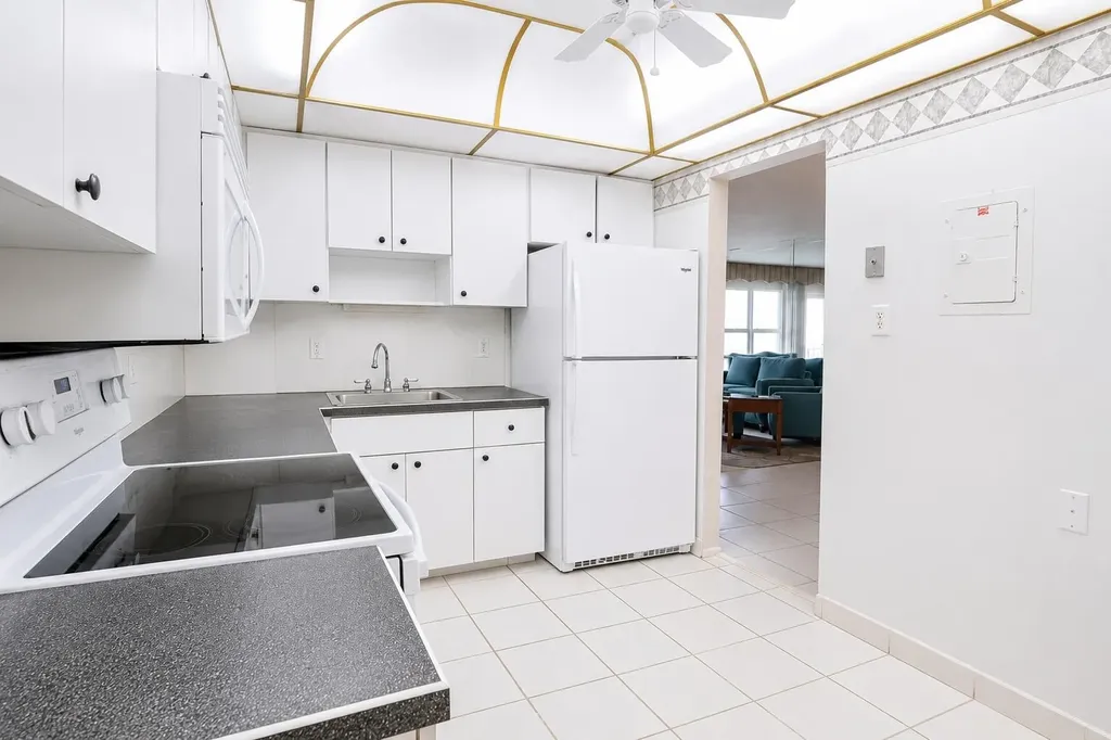 401 N Ocean Boulevard Pompano Beach FL 33062