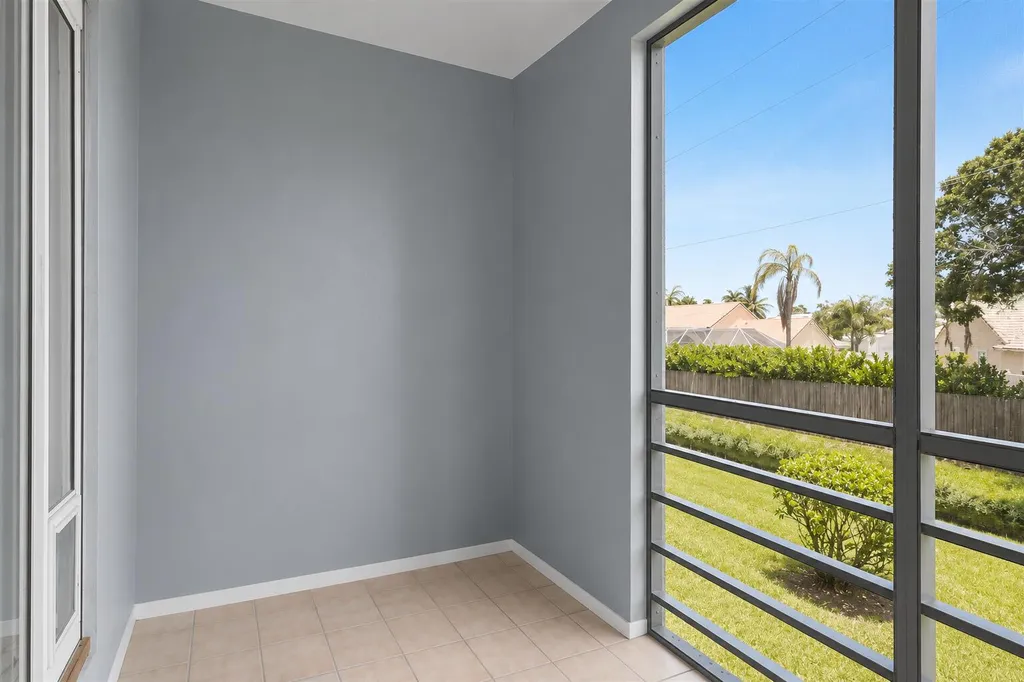10000 Meridian Way N Palm Beach Gardens FL 33410