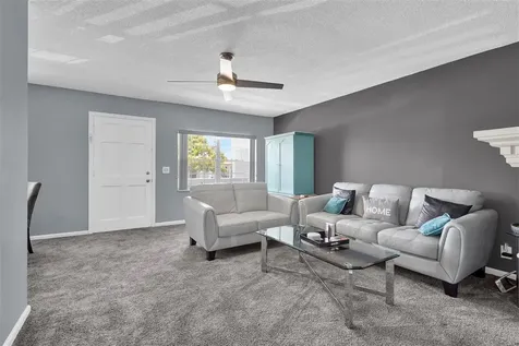 10000 Meridian Way N Palm Beach Gardens FL 33410