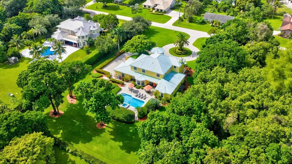 11651 SW 3rd Street Plantation FL 33325