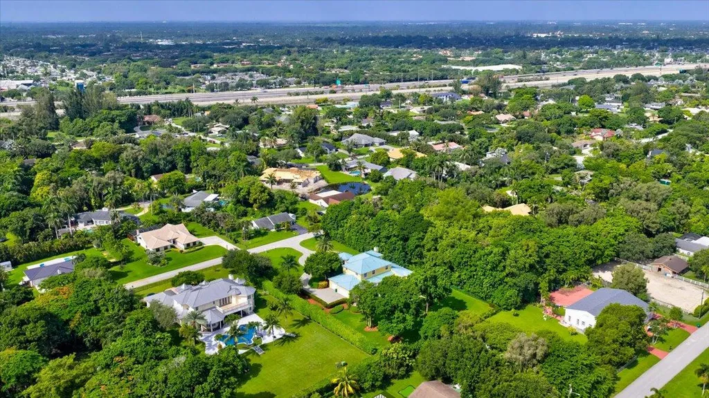 11651 SW 3rd Street Plantation FL 33325