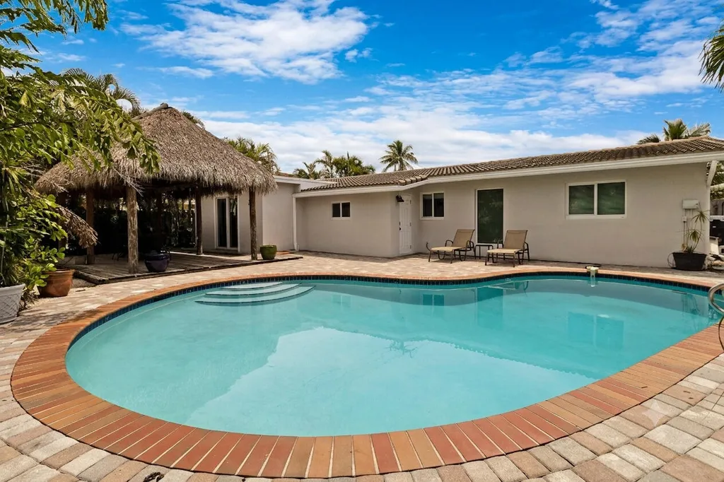 5541 NE 19th Avenue Fort Lauderdale FL 33308