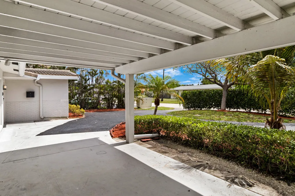 5541 NE 19th Avenue Fort Lauderdale FL 33308