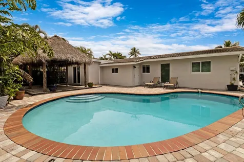 5541 NE 19th Avenue Fort Lauderdale FL 33308