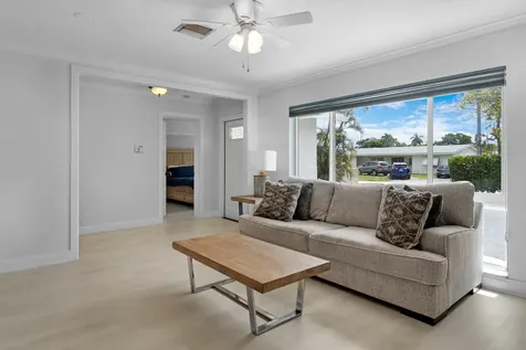 5541 NE 19th Avenue Fort Lauderdale FL 33308