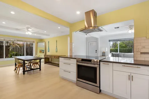 5541 NE 19th Avenue Fort Lauderdale FL 33308