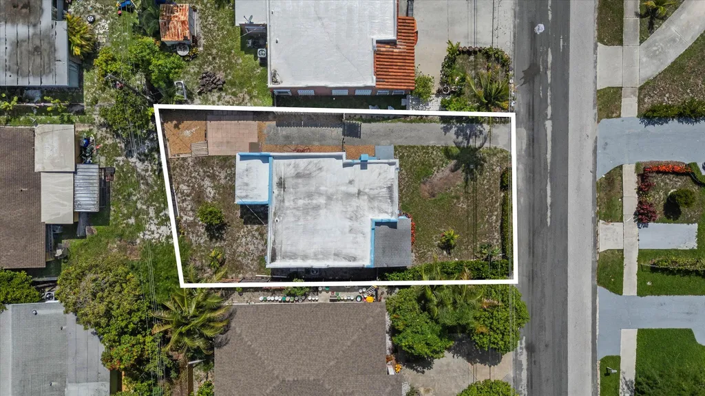 120 NW 4th Avenue Boynton Beach FL 33435