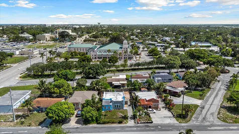 120 NW 4th Avenue Boynton Beach FL 33435