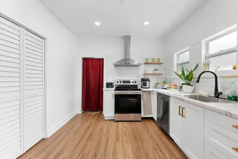 120 NW 4th Avenue Boynton Beach FL 33435