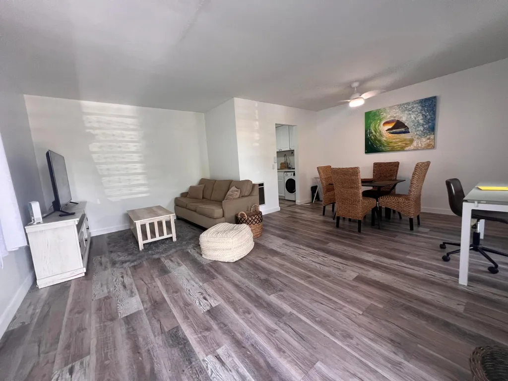 113 N Lakeside Drive Lake Worth Beach FL 33460