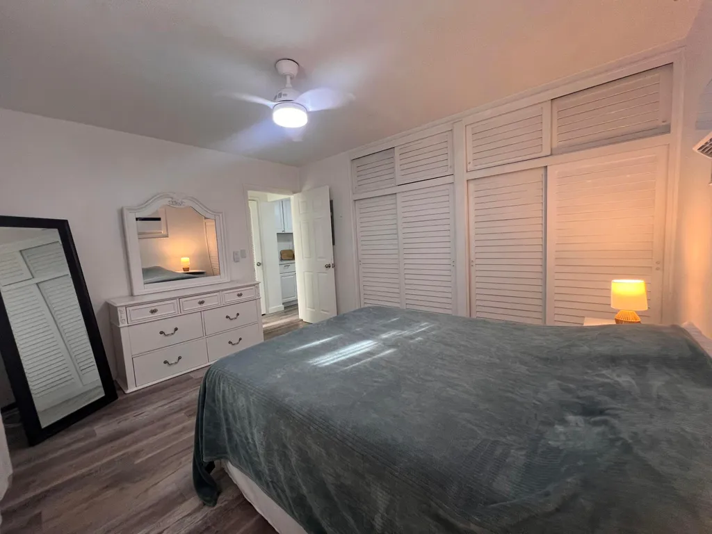 113 N Lakeside Drive Lake Worth Beach FL 33460