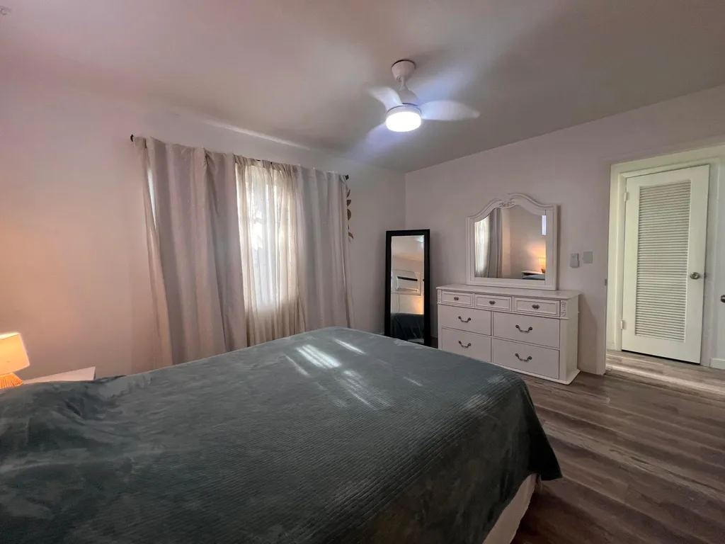 113 N Lakeside Drive Lake Worth Beach FL 33460