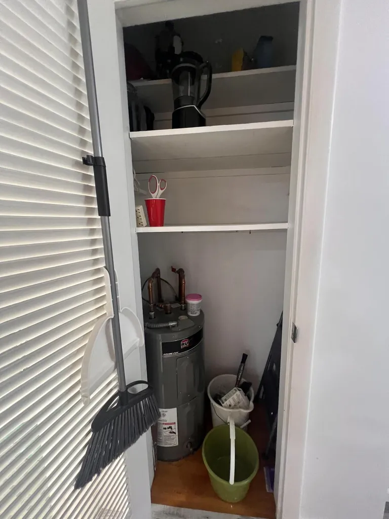113 N Lakeside Drive Lake Worth Beach FL 33460