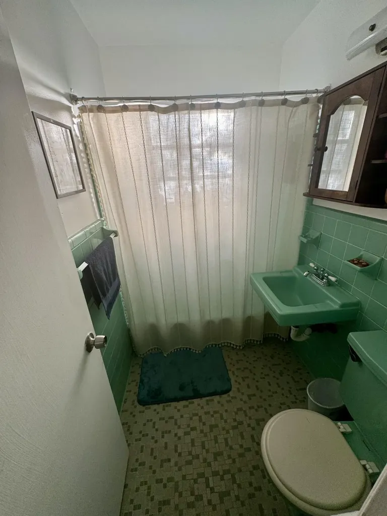 113 N Lakeside Drive Lake Worth Beach FL 33460