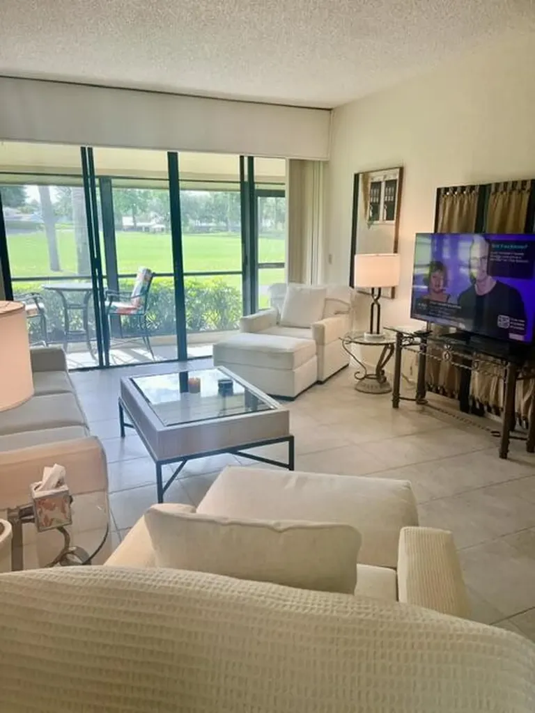 225 Old Meadow Way Palm Beach Gardens FL 33418