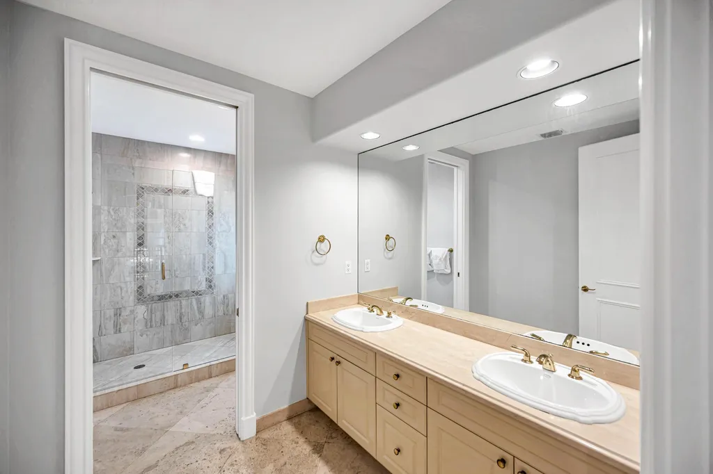 709 Idlewyld Drive Fort Lauderdale FL 33301