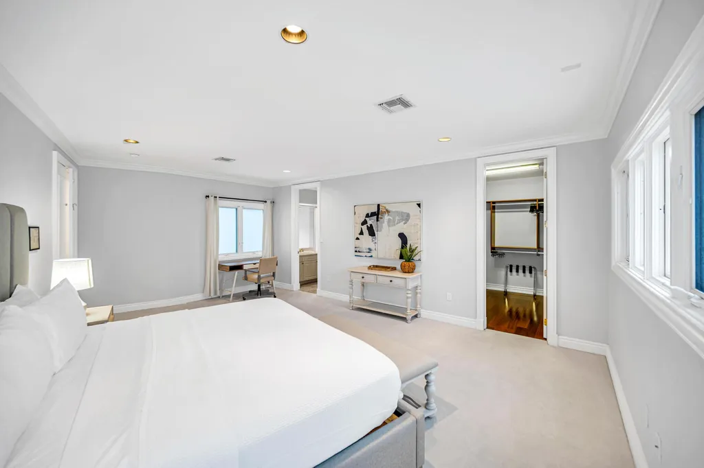 709 Idlewyld Drive Fort Lauderdale FL 33301