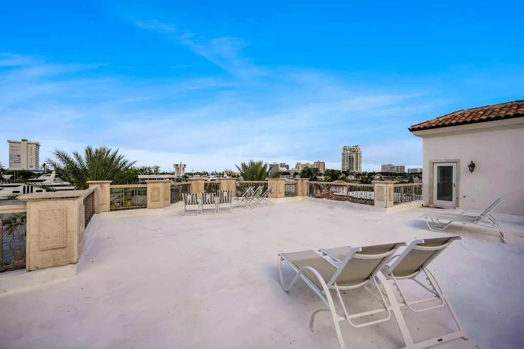 709 Idlewyld Drive Fort Lauderdale FL 33301