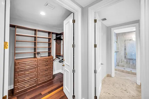 709 Idlewyld Drive Fort Lauderdale FL 33301