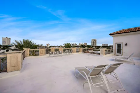 709 Idlewyld Drive Fort Lauderdale FL 33301