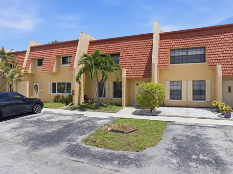 52 Canterbury Lane Tamarac FL 33319