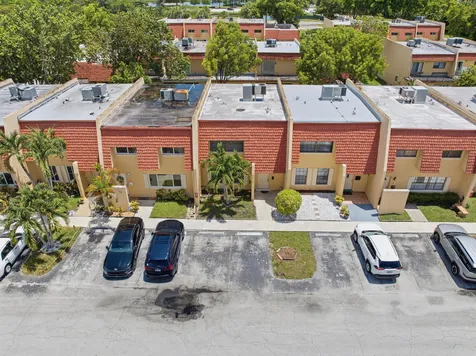 52 Canterbury Lane Tamarac FL 33319