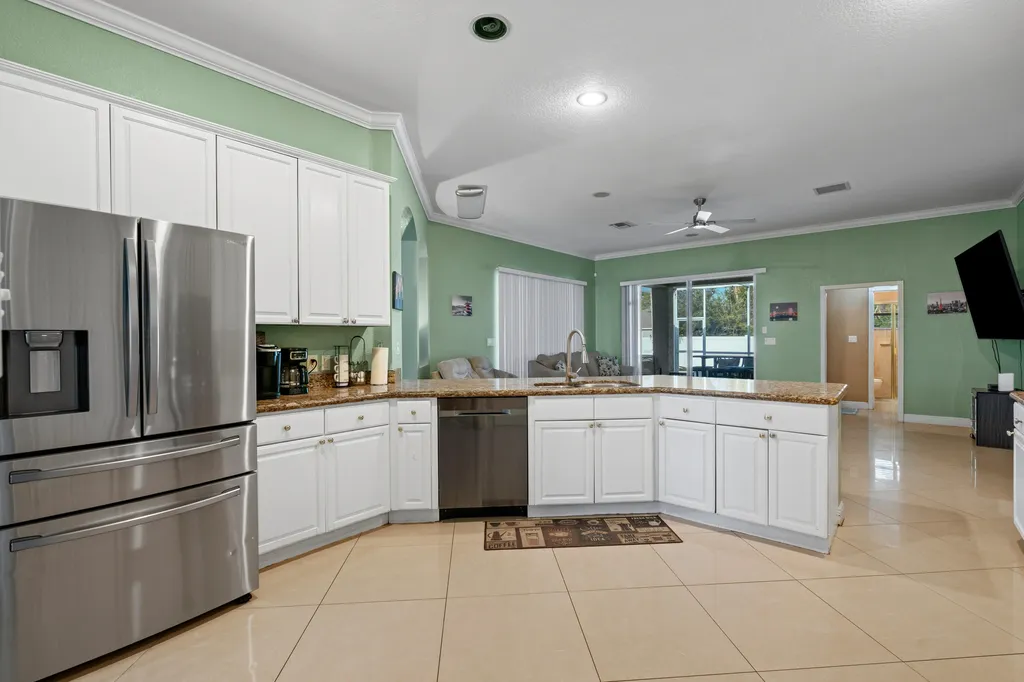 286 NW Bayshore Boulevard Port St Lucie FL 34983