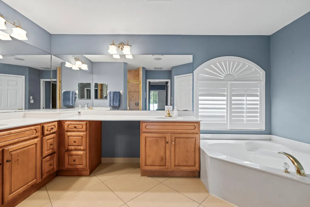 286 NW Bayshore Boulevard Port St Lucie FL 34983