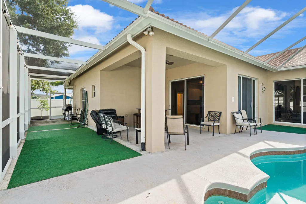 286 NW Bayshore Boulevard Port St Lucie FL 34983