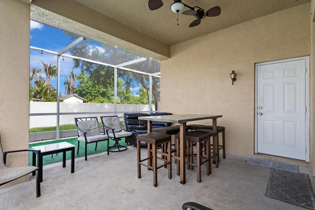 286 NW Bayshore Boulevard Port St Lucie FL 34983
