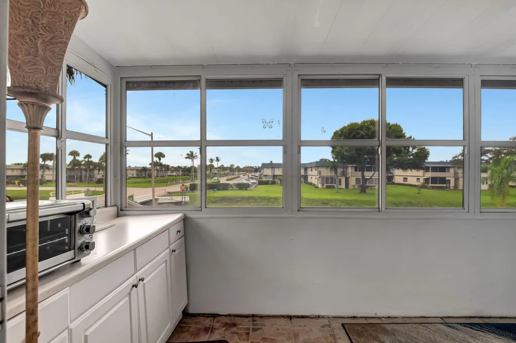 288 Tuscany Lane E Delray Beach FL 33446