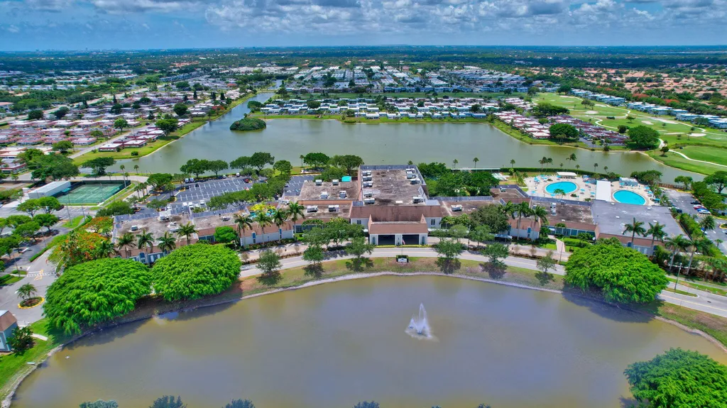 288 Tuscany Lane E Delray Beach FL 33446