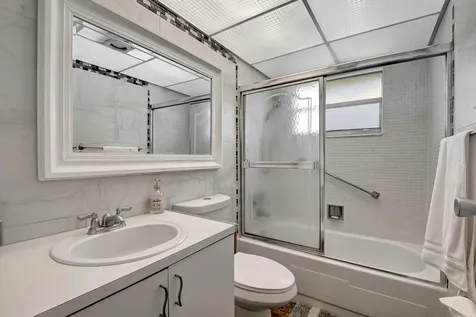 288 Tuscany Lane E Delray Beach FL 33446